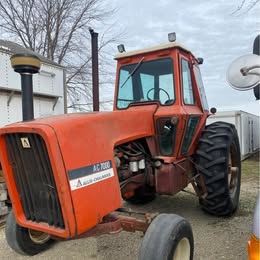 1976 Allis Chalmers 7000